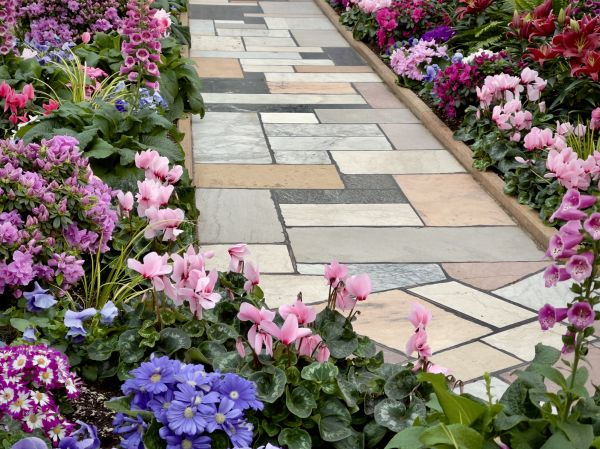 Cost of Garden Path Installation in Bellingham